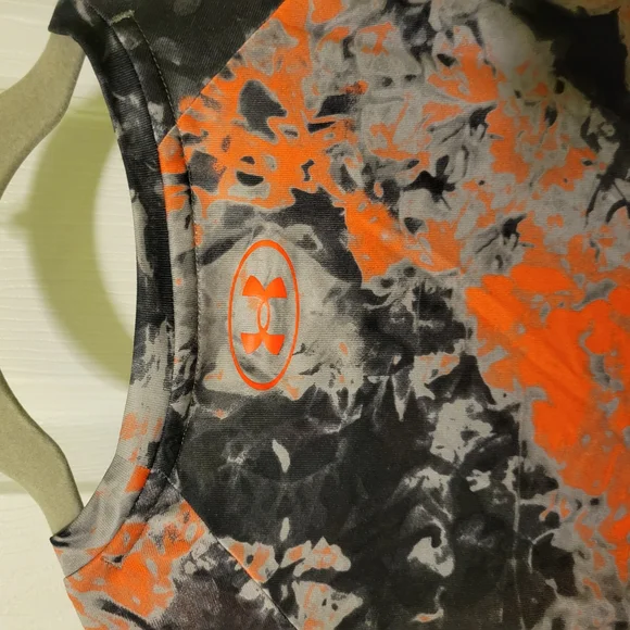Under Armour Orange and Black Short Sleeve Tee - Picture 3 of 5
